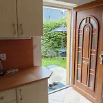 Apartman V Kralovskem Udoli S Predzahradkou *