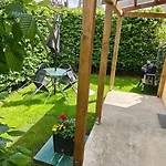 Apartman V Kralovskem Udoli S Predzahradkou *